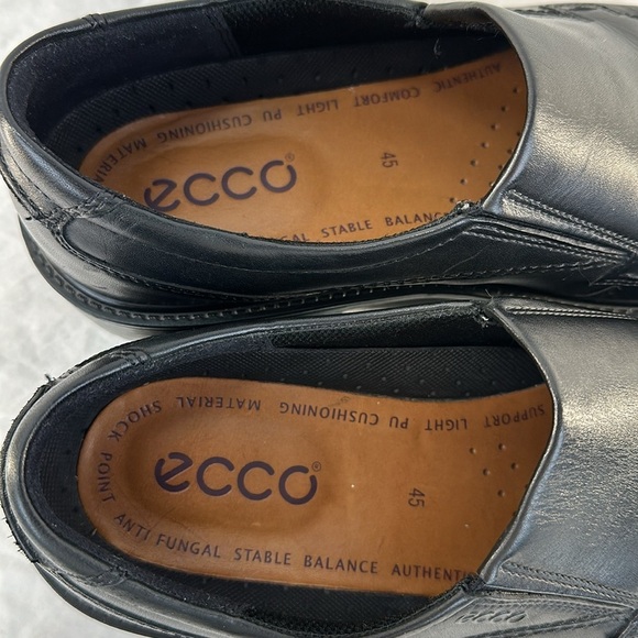 ECCO Casual Leather Slip On Shoes - Picture 9 of 9